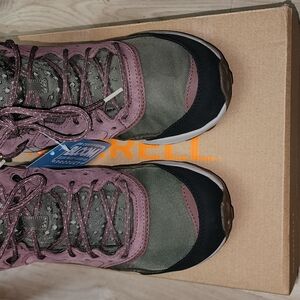 Merrell Women's Hiking Shoes - Olive and Black